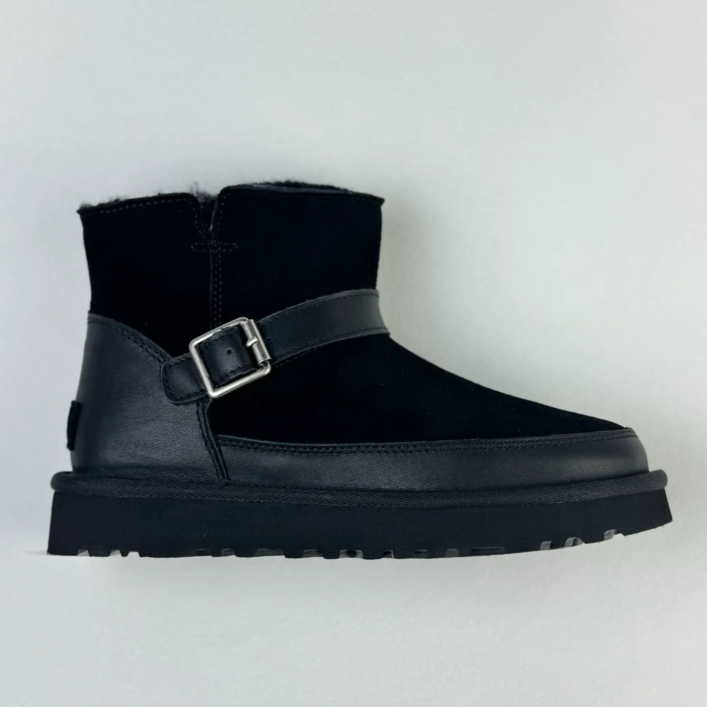 Guangzhou top version ❗ Local 💰560 UGG Classic Novelty cow split leather, warm, simple and versatile, snow boots for women